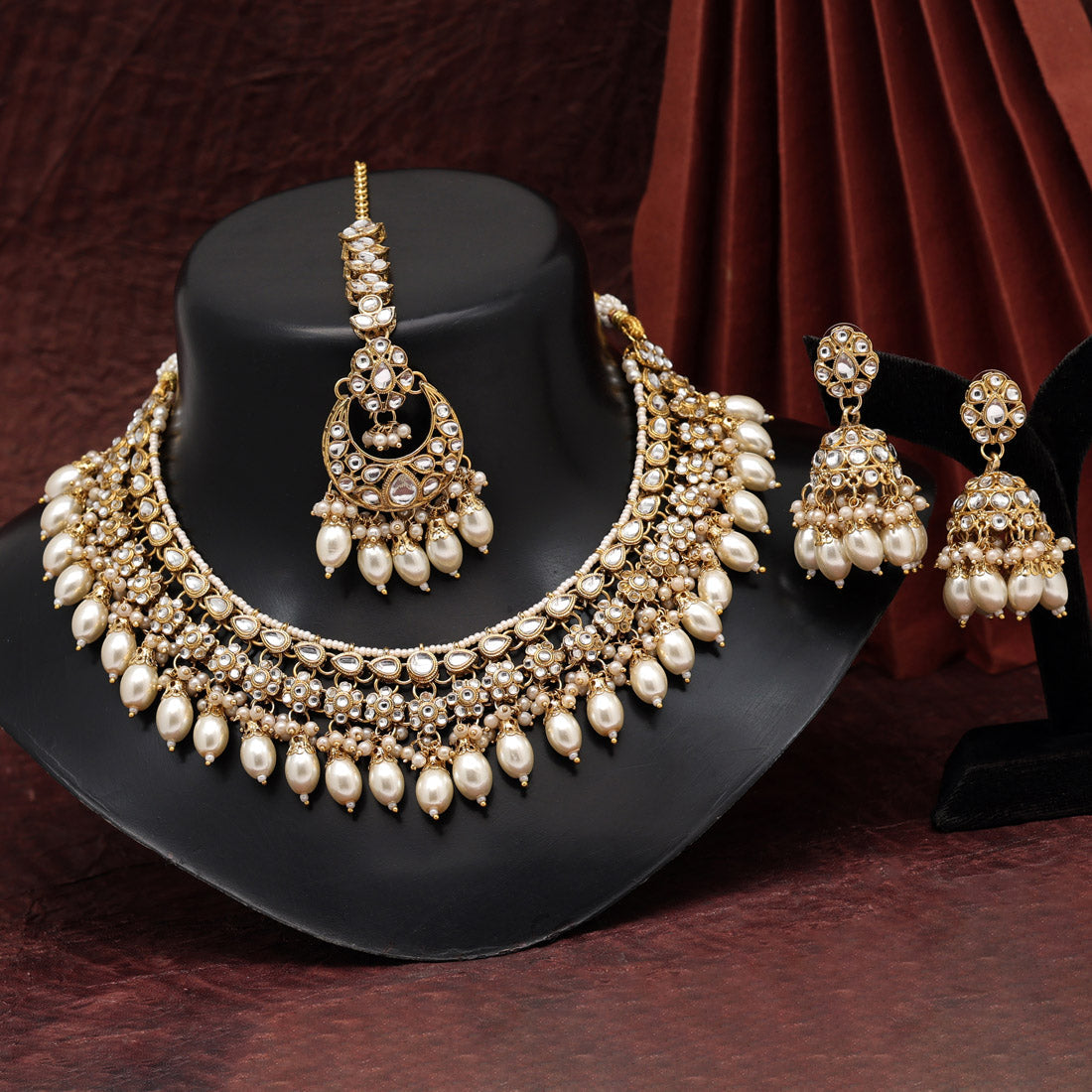 White Color Kundan Necklace Set (KN1376WHT) Jewellery GetGlit   