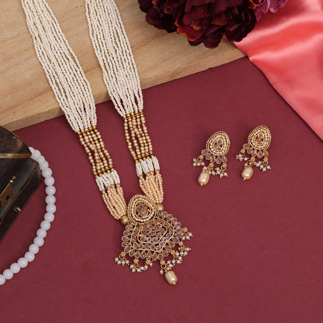 Gold Color Kundan Necklace Set (KN1395GLD) Jewelry GlitStudio   
