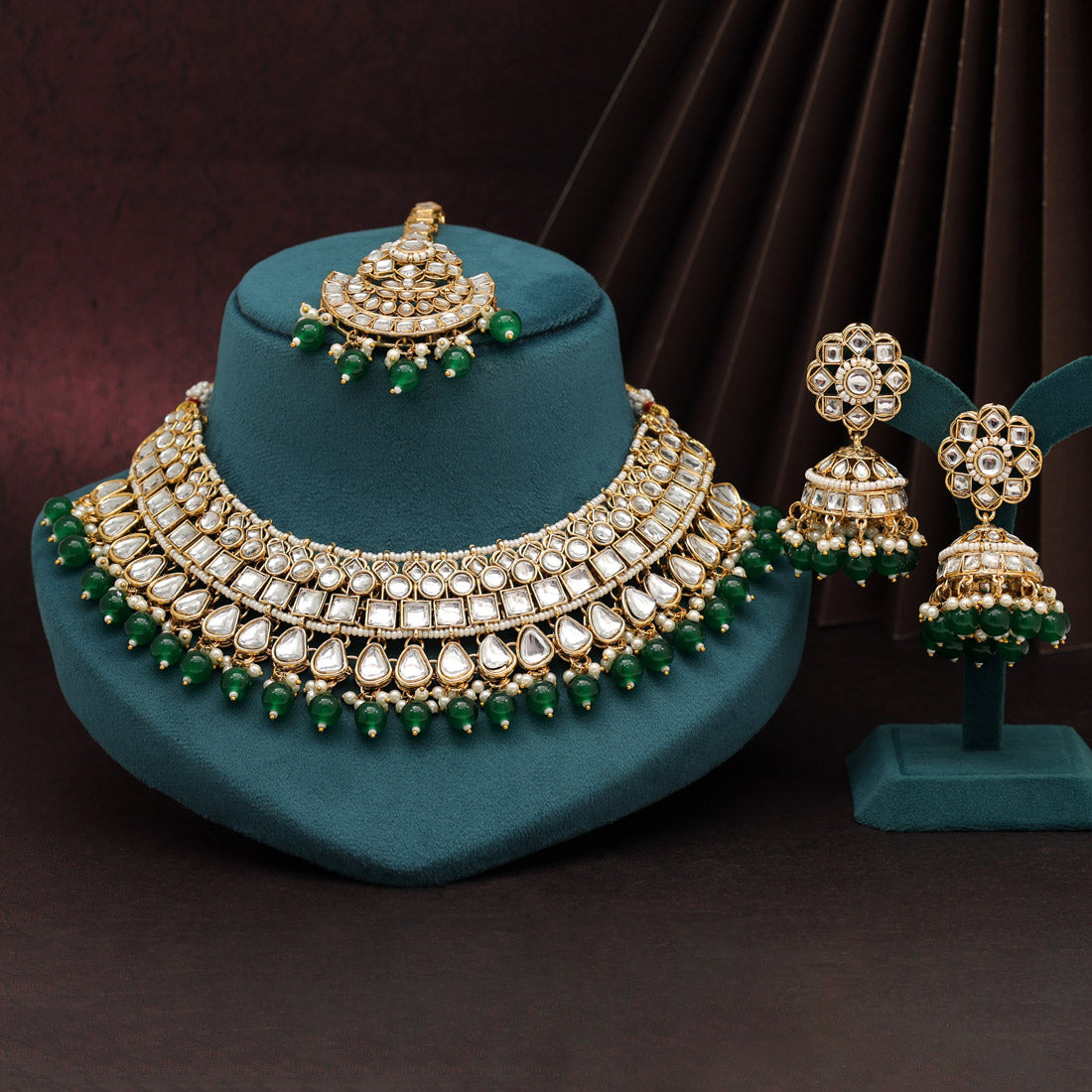 Green Color Kundan Necklace Set (KN1421GRN) Necklaces GetGlit   