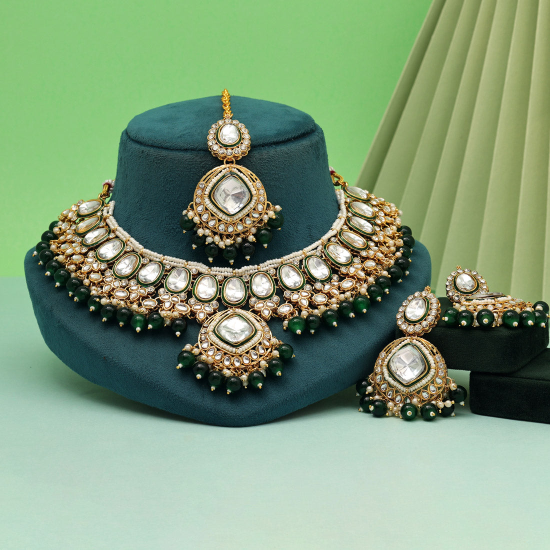 Green Color Kundan Necklace Set (KN1433GRN) Jewellery GetGlit