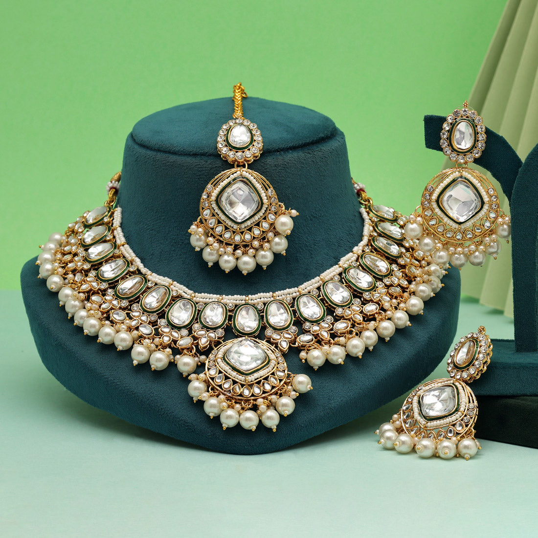 White Color Kundan Necklace Set (KN1433WHT) Jewellery GetGlit