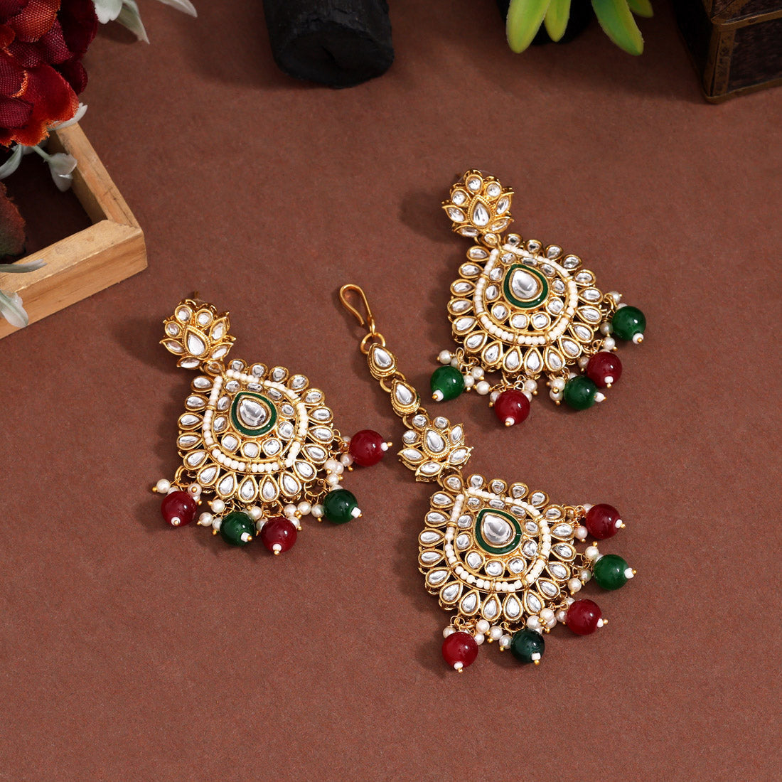 Fusion Maroon & Green Color Kundan Necklace Set Jewellery GetGlit