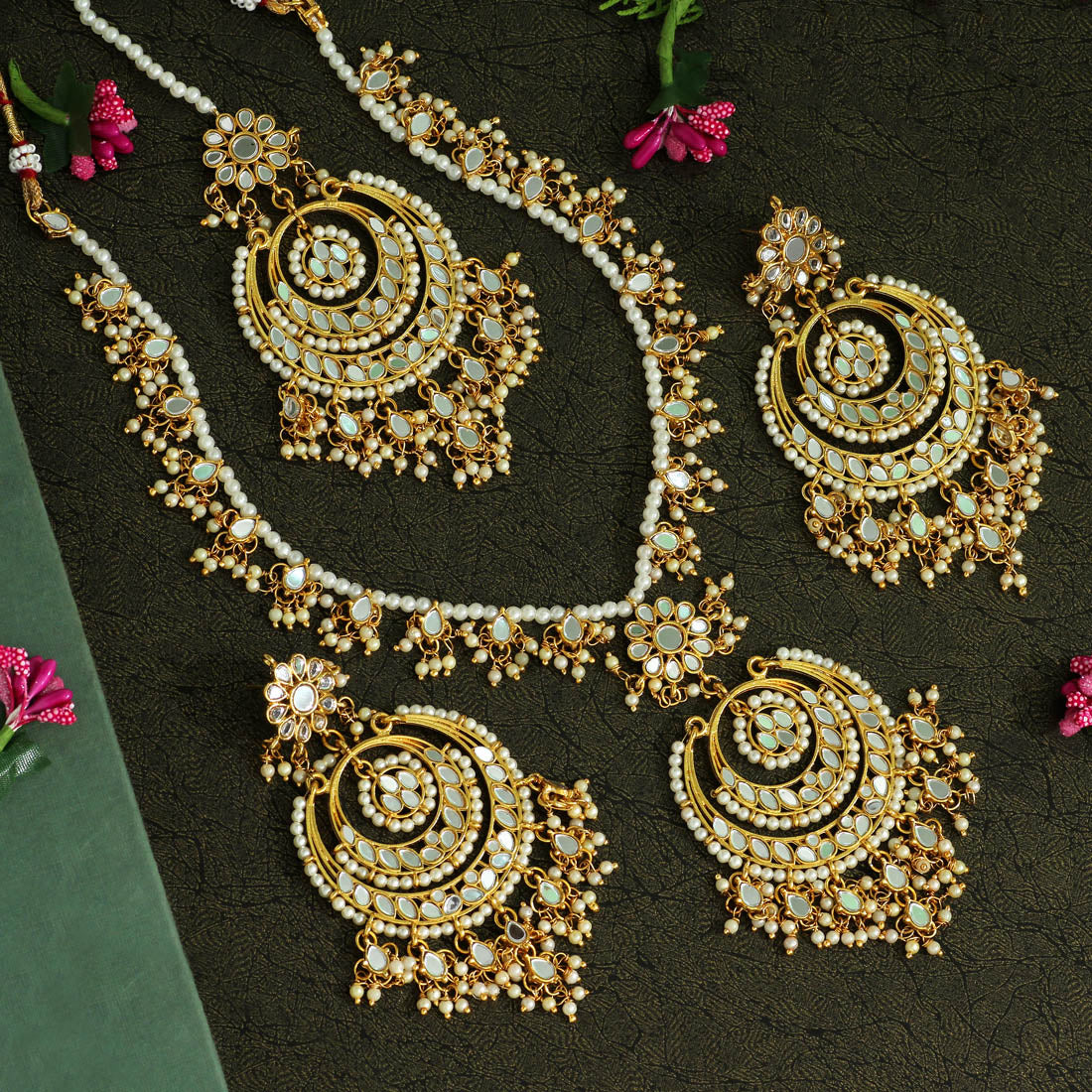 Gold Color Kundan Mirror Necklace Set