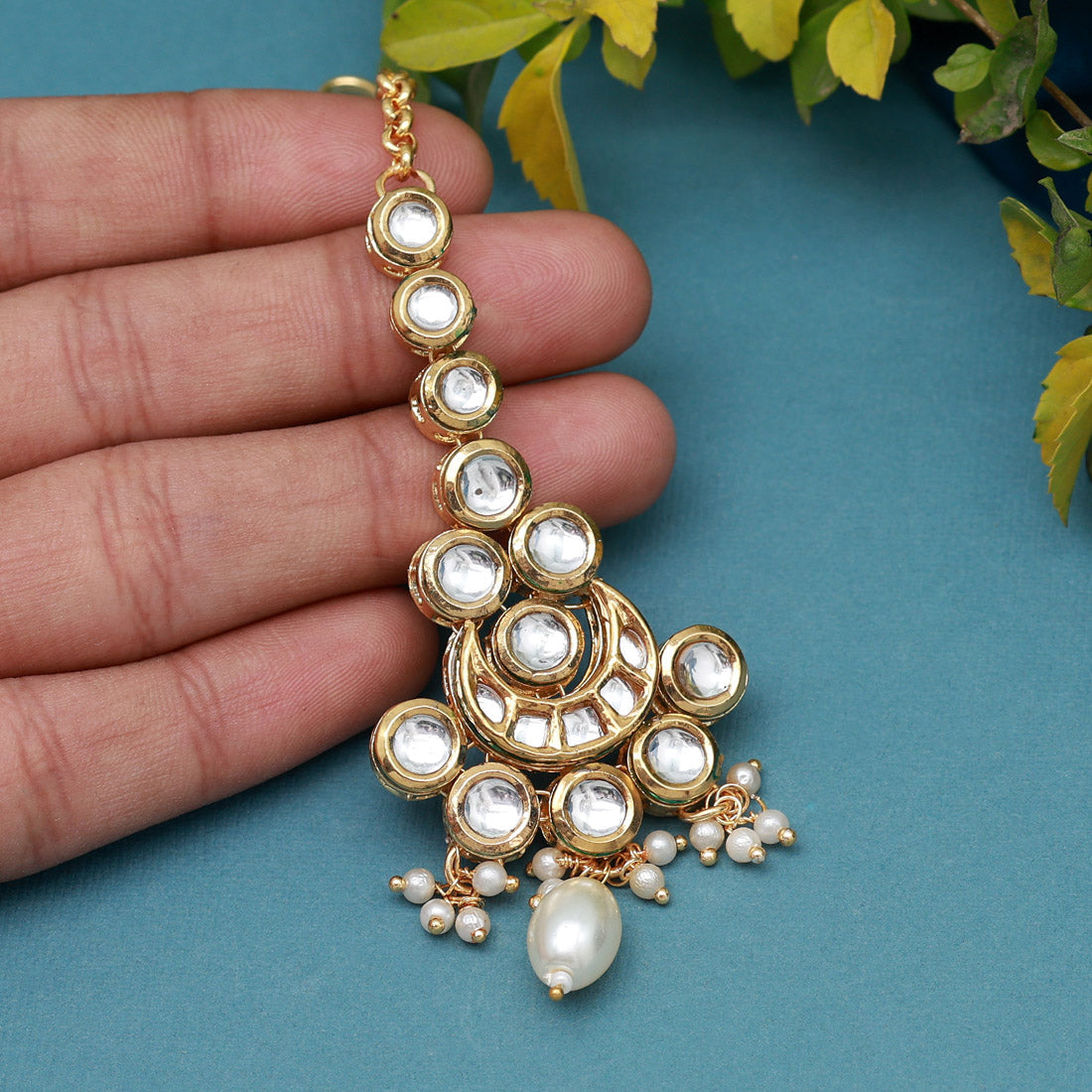 White Color Meena Work Kundan Maang Tikka (MTK552WHT)