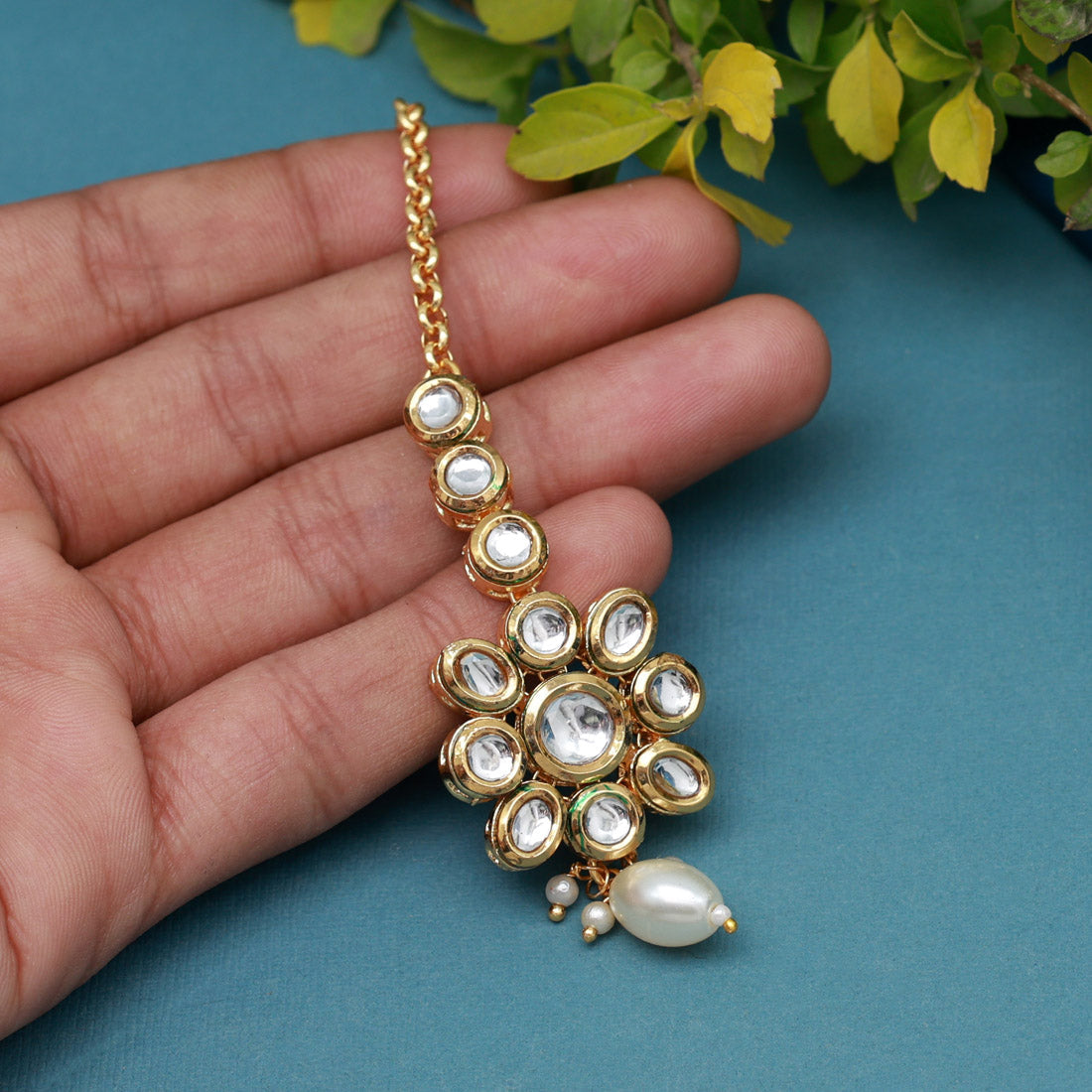 White Color Meena Work Kundan Maang Tikka (MTK553WHT)