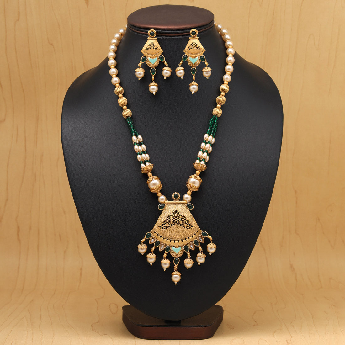 Green Color Matte Gold Necklace Set (TPLN652GRN) Necklaces GetGlit   