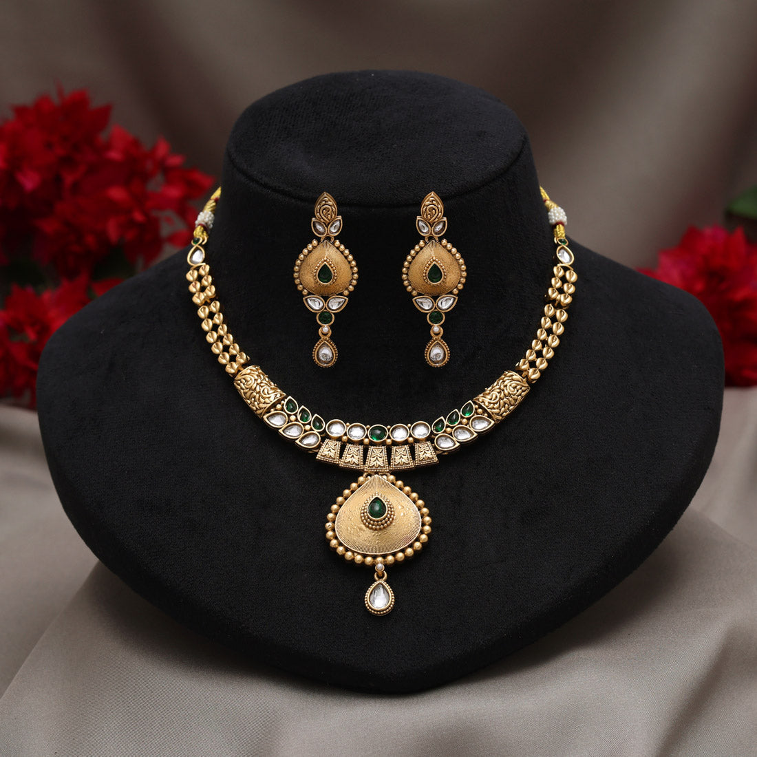 Green Color Matte Gold Rajwadi Temple Necklace Set