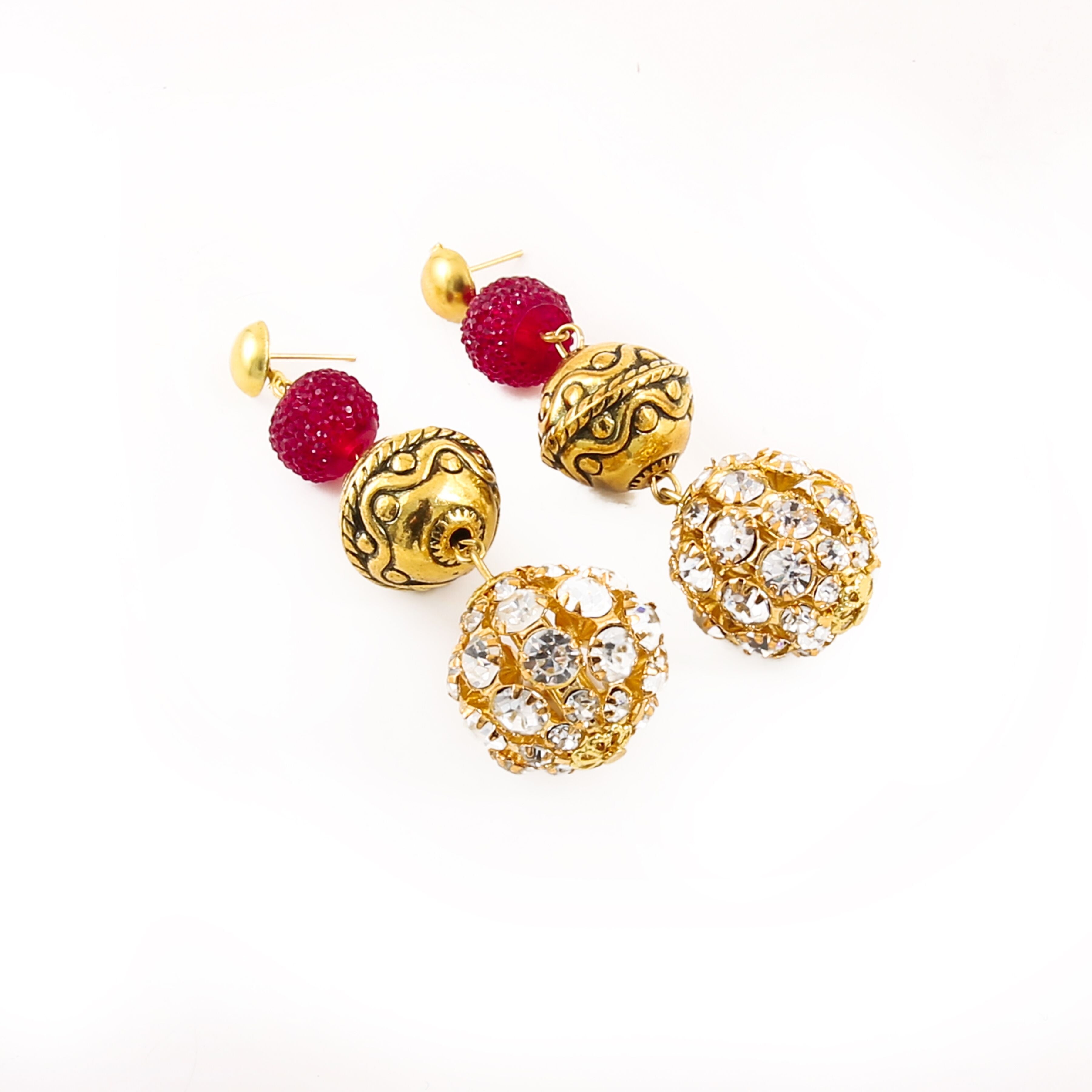 Generic Women's Gold Plated, Beads Hook Dangler Hanging Earrings-Gold Jewels Generic   