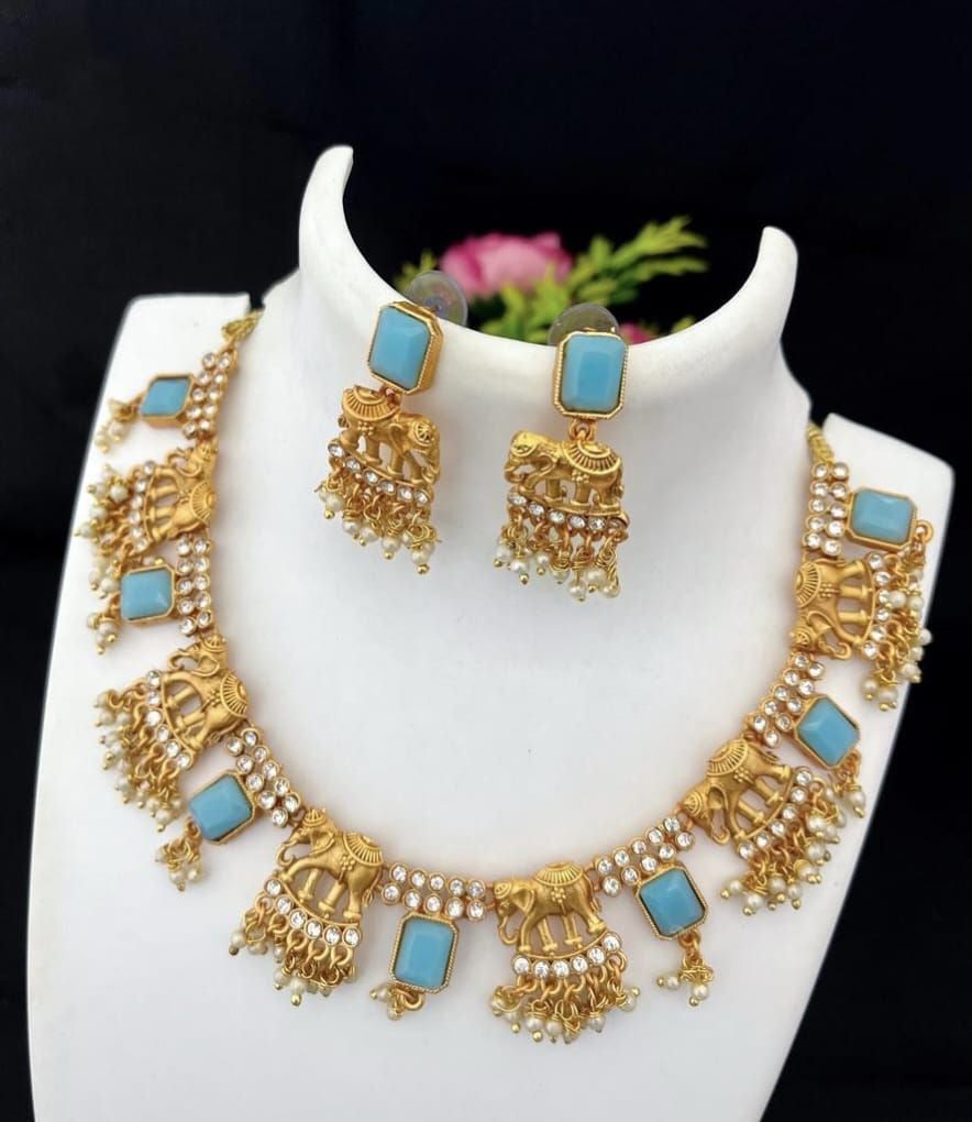 Generic Women's Gold Plated Necklace and Earrings Set with Mang Tikka (Blue, Free Size) Jewels Generic   